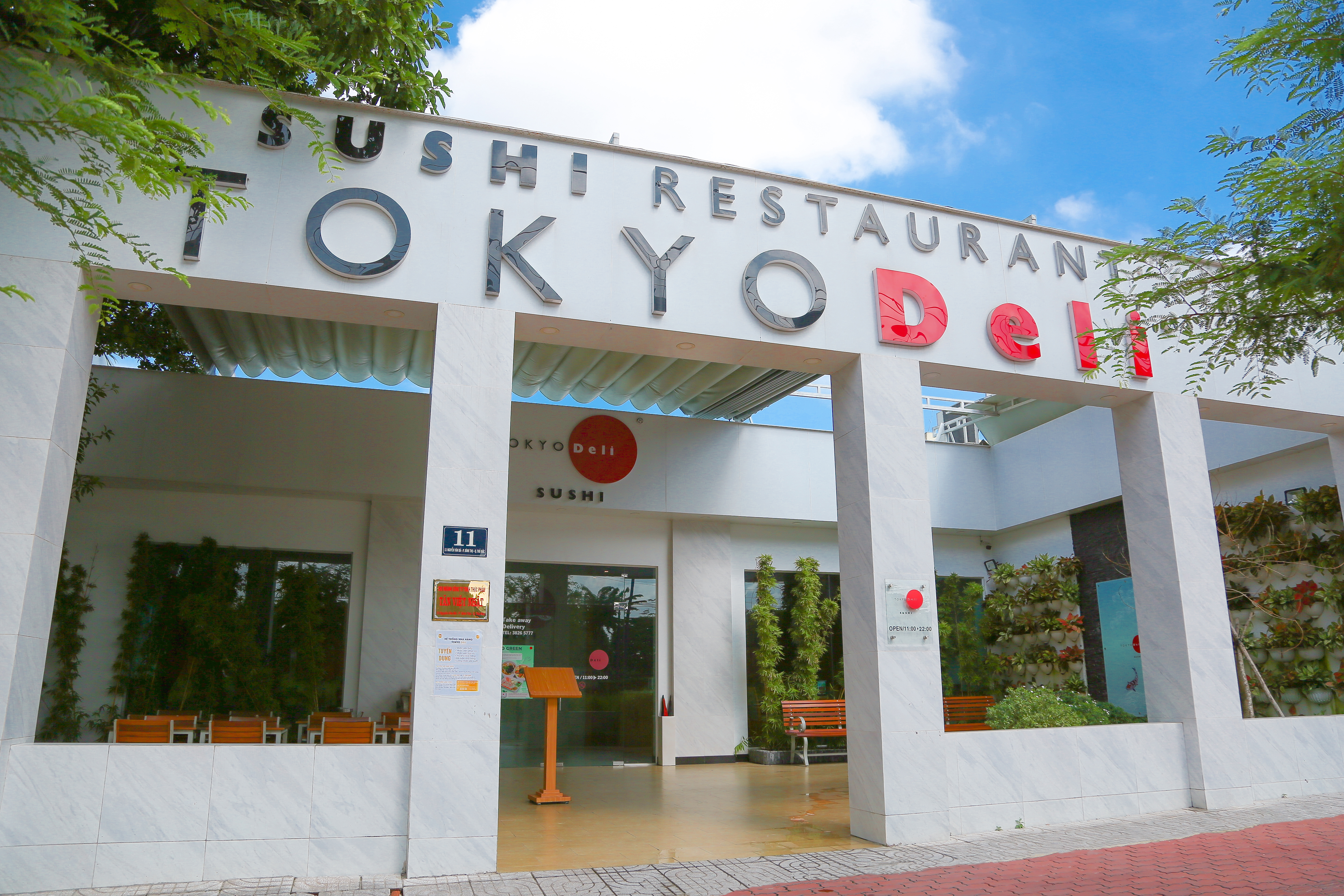 Khai trương cửa hàng thứ 15, Tokyo Deli âm thầm chinh phục giới trẻ Việt